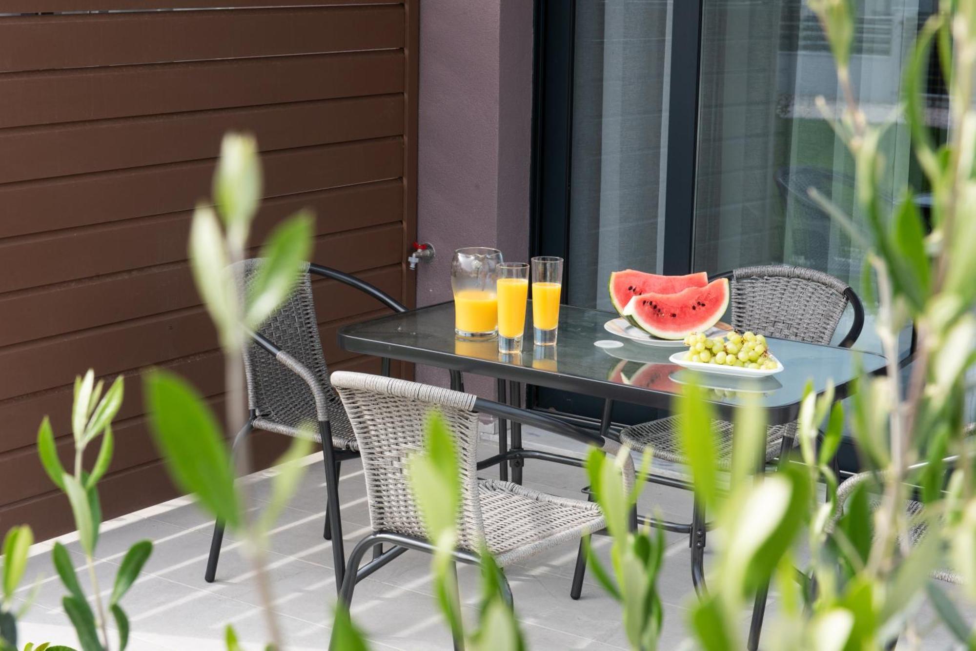 Aparthotel Sithonian Sunset Luxury - Nikiti Cozy Getaways Zewnętrze zdjęcie