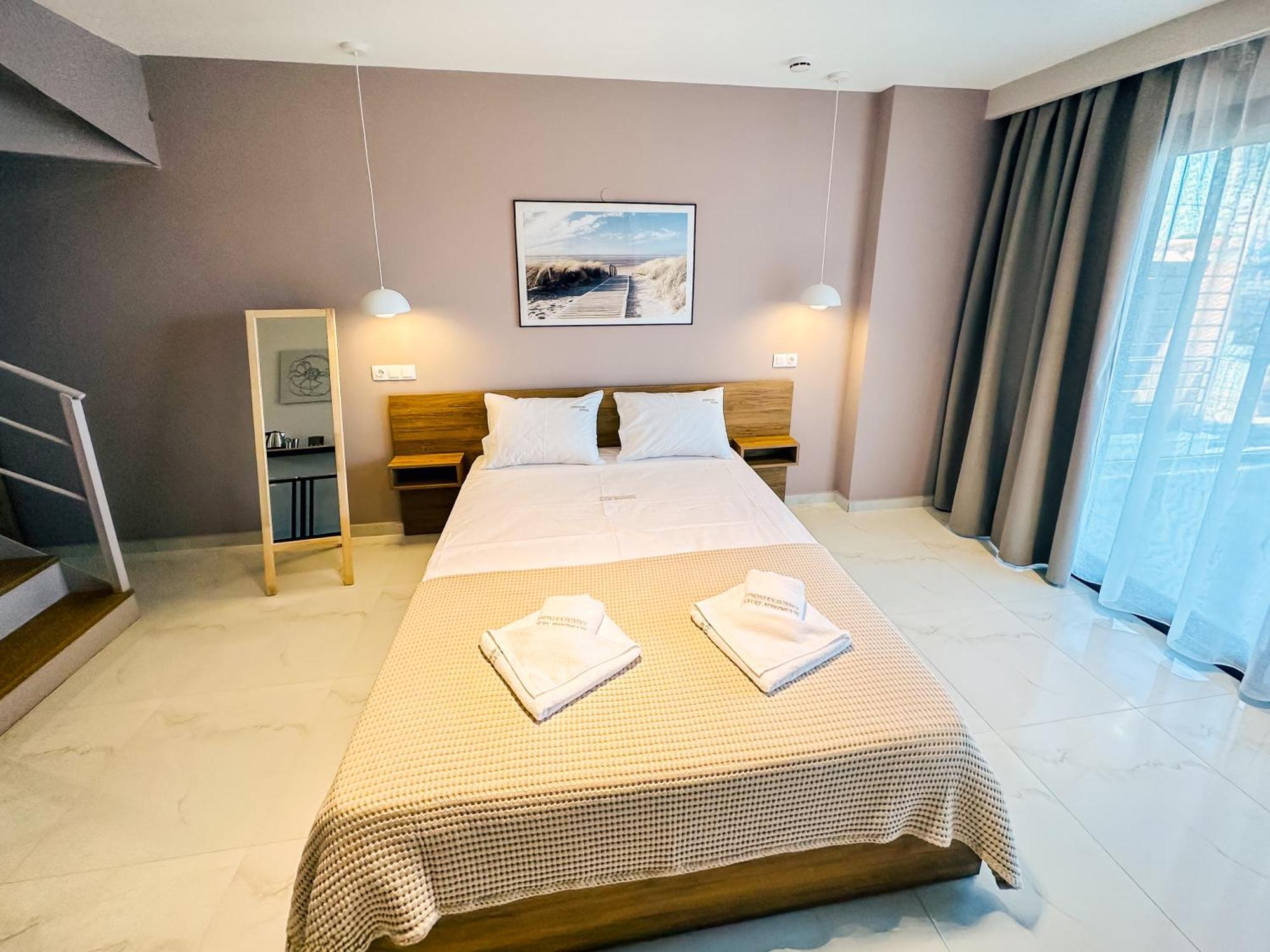 Aparthotel Sithonian Sunset Luxury - Nikiti Cozy Getaways Zewnętrze zdjęcie