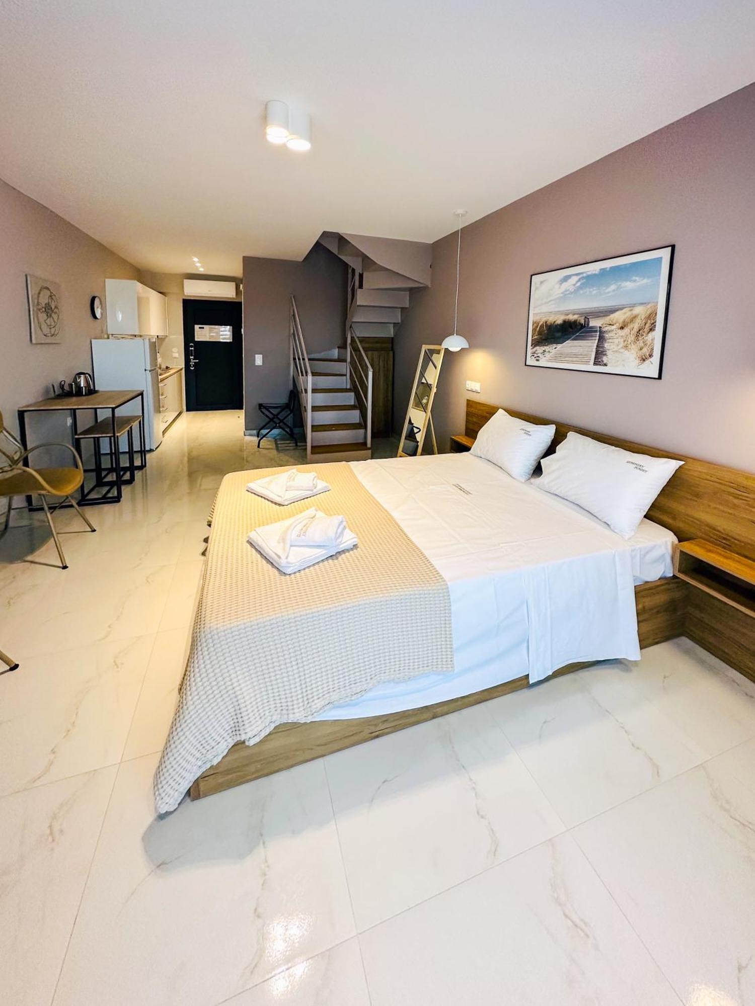 Aparthotel Sithonian Sunset Luxury - Nikiti Cozy Getaways Zewnętrze zdjęcie